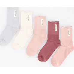 Skarpetki 5 pack - Różowy. Różowe skarpetki damskie Reserved, bez wzorów. Za 39,99 zł.