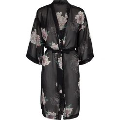 Kimono "Toppa" w kolorze czarnym. Czarne swetry damskie Freequent, s, bez wzorów, bez rękawów, bez kaptura. W wyprzedaży za 100,95 zł.