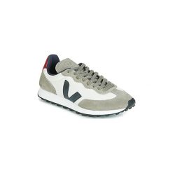 Buty Veja RIOBRANCO. Białe trampki męskie Veja, bez wzorów, bez zapięcia. Za 499,00 zł.