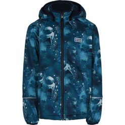 LEGO Wear kurtka softshell chłopięca 116, ciemnoniebieski. Niebieskie kurtki chłopięce LEGO Wear, z nadrukiem, z bawełny, bez kaptura. Za 319,00 zł.
