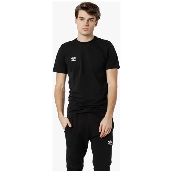 Umbro Koszulka Ss Fw Small Logo Cotton , czarny, rozmiar L. Czarne koszulki męskie Umbro, m, z nadrukiem, z bawełny, klasyczne, z klasycznym kołnierzykiem, bez rękawów. W wyprzedaży za 47,99 zł.