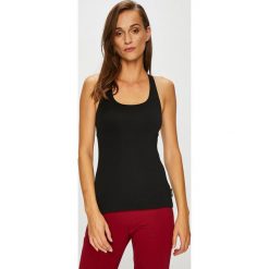 Emporio Armani - Top. Czarne topy damskie marki Emporio Armani, l, z bawełny, z okrągłym kołnierzem. W wyprzedaży za 139,90 zł.