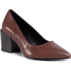 Półbuty VAGABOND - Adrianna 4909-101-35 Chocolate. Pomarańczowe półbuty damskie Vagabond, bez wzorów, ze skóry, bez obcasa, na obcasie, bez zapięcia. Za 449,00 zł.