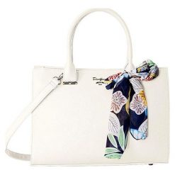 David Jones Torebka Damska White cm5031. Białe torebki klasyczne damskie marki David Jones, bez wzorów, bez dodatków. Za 217,00 zł.