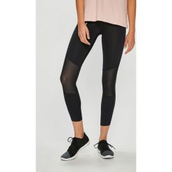 Under Armour - Legginsy Speed Pocket Run Crop. Czarne legginsy damskie marki Under Armour, s, z elastanu. Za 229,90 zł.