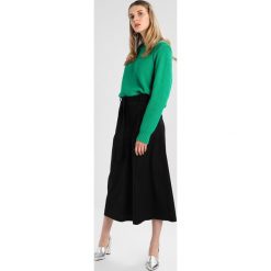 Swetry klasyczne damskie: SET Sweter greenlake
