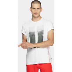 T-shirt męski TSM629 - biały - Outhorn. Białe koszulki męskie Outhorn, m, bez wzorów, bez kołnierzyka, bez rękawów. Za 39,99 zł.