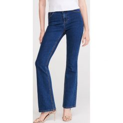 Jeansy flare - Granatowy. Jeansy damskie Reserved. Za 119,99 zł.