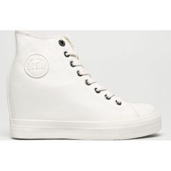 Big Star - Trampki. Białe trampki i tenisówki damskie marki BIG STAR, z gumy, na sznurówki. W wyprzedaży za 89,90 zł.
