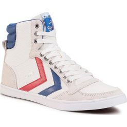 Sneakersy HUMMEL - Slimmer Stadil High 63511-9228 White/Blue/Red/Gum. Białe półbuty damskie Hummel, z zamszu. W wyprzedaży za 239,00 zł.