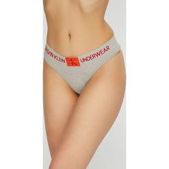 Calvin Klein Underwear - Stringi. Szare stringi damskie marki Calvin Klein Underwear, s, z elastanu. Za 89,90 zł.