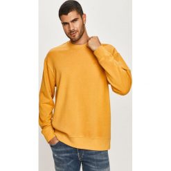 Levi's - Bluza. Żółte bluzy męskie Levi's®, s, z aplikacjami, z bawełny, z okrągłym kołnierzem, bez rękawów, z kapturem. W wyprzedaży za 279,90 zł.