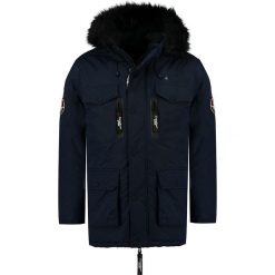 Kurtka zimowa w kolorze granatowym. Niebieskie płaszcze męskie Canadian Peak, na zimę, s, z aplikacjami, bez kaptura. W wyprzedaży za 327,95 zł.
