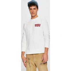 Levi's - Bluza. Białe bluzy męskie Levi's®, s, bez wzorów, z bawełny, z okrągłym kołnierzem, bez rękawów, bez kaptura. W wyprzedaży za 189,90 zł.