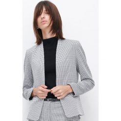 Dzianinowy blezer -. Bolerka i narzutki damskie Reserved, s, bez wzorów, z dzianiny, bez rękawów. Za 119,99 zł.