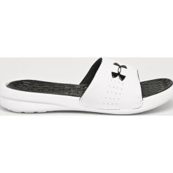 Under Armour - Klapki. Białe klapki damskie Under Armour, bez wzorów, ze skóry, bez obcasa, na obcasie. Za 119,90 zł.