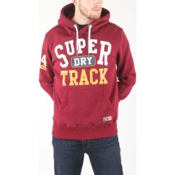 SuperDry Bluza Czerwony. Czerwone bluzy męskie Superdry, xl, z nadrukiem, z bawełny, bez kołnierzyka, bez rękawów, bez kaptura. Za 395,95 zł.
