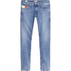 Jeansy Slim Fit Tommy Jeans Scanton DM0DM08008. Niebieskie jeansy męskie Tommy Jeans, m, bez wzorów, z elastanu. W wyprzedaży za 419,00 zł.