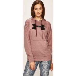Under Armour - Bluza. Różowe bluzy damskie Under Armour, s, bez wzorów, z poliesteru, bez rękawów, z kapturem. W wyprzedaży za 179,90 zł.