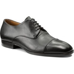 Półbuty BOSS - Traveler 50379823 10192317 01 Black 001. Czarne półbuty skórzane męskie Boss. W wyprzedaży za 699,00 zł.