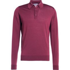 John Smedley DORSET Koszulka polo maroon. Czerwone koszulki polo męskie marki John Smedley, xxl, z wełny. W wyprzedaży za 615,30 zł.