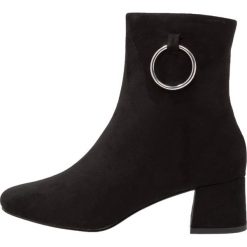 Botki damskie: Public Desire ARUBA Botki black