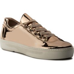 Sneakersy STUART WEITZMAN - Gaming XL92891 Beige Glass. Żółte półbuty damskie marki Stuart Weitzman, bez wzorów, ze skóry, bez obcasa, na płaskiej podeszwie, bez zapięcia. W wyprzedaży za 999,00 zł.
