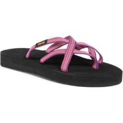Japonki TEVA - Olowahu 6840 Antiguous Red Plum. Fioletowe klapki damskie Teva, bez wzorów, z materiału, bez obcasa. Za 119,00 zł.