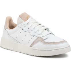 Buty adidas - Supercourt J EE8795 Ftwwht/Ftwwht/Crywht. Białe półbuty dziewczęce Adidas, na sznurówki. Za 279,00 zł.