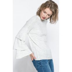 Only - Sweter Flower. Szare swetry klasyczne damskie ONLY, l, z dzianiny, z okrągłym kołnierzem. W wyprzedaży za 59,90 zł.