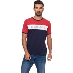 T-shirt w kolorze czerwono-granatowym. Czerwone t-shirty męskie Lonsdale, Kangol, m, z nadrukiem, z bawełny, z okrągłym kołnierzem. W wyprzedaży za 39,95 zł.