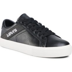 Sneakersy LEVI'S® - 231445-1796-59 Regular Black. Czarne półbuty damskie na co dzień, bez wzorów, ze skóry ekologicznej, bez obcasa, na płaskiej podeszwie, bez zapięcia. Za 269,00 zł.