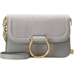 Torebki klasyczne damskie: Topshop REMY TROPHY XBODY Torba na ramię grey