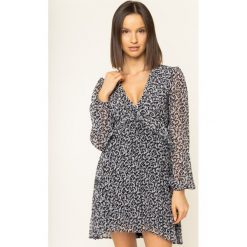 Sukienka codzienna The Kooples Robe FROB19178K. Szare sukienki damskie The Kooples, na co dzień, bez wzorów, z poliesteru, bez kołnierzyka, bez rękawów, proste. W wyprzedaży za 619,00 zł.