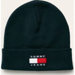 Tommy Jeans - Czapka. Niebieskie czapki damskie Tommy Jeans, na zimę, bez wzorów, z bawełny. Za 169,90 zł.