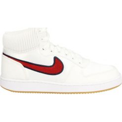 Nike - Buty. Białe buty sportowe damskie Nike, bez wzorów, ze skóry, sportowe. Za 359,90 zł.