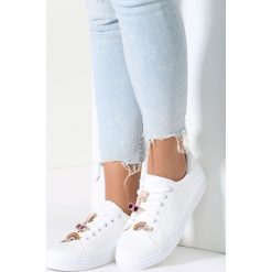 Białe Buty Sportowe Sweet Tolerance. Białe buty sportowe damskie vices, bez wzorów, sportowe. Za 59,99 zł.