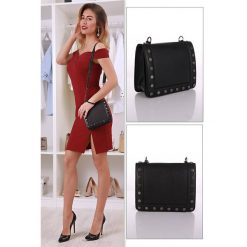 Torebka MERDEZA BLACK. Czarne torebki klasyczne damskie IVET, z aplikacjami, eleganckie, zdobione, bez dodatków. Za 59,00 zł.