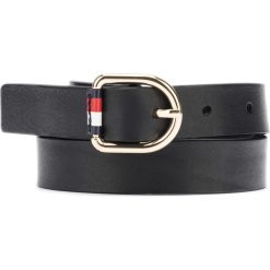 Tommy Hilfiger Corporate Pasek Czarny. Czarne paski damskie TOMMY HILFIGER, w paski, ze skóry. Za 175,95 zł.