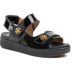 Sandały TORY BURCH - Kira Sport Sandal 62140 Perfect Black/Perfect Black/Perfect Black 004. Czarne klapki damskie Tory Burch, bez wzorów, ze skóry, bez obcasa. Za 1179,00 zł.