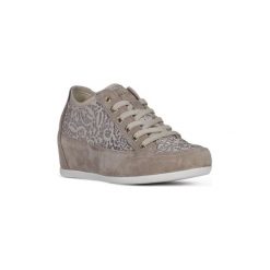 Buty Igi co RETE VISONE. Pomarańczowe trampki i tenisówki damskie marki Igi co, bez wzorów, bez zapięcia. Za 335,72 zł.