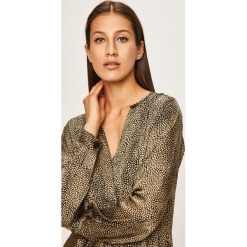 Answear - Bluzka. Czarne bluzki damskie ANSWEAR, s, bez wzorów, z poliesteru, bez kołnierzyka, z długim rękawem. W wyprzedaży za 79,90 zł.