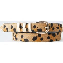 Pasek w panterkę. Szare paski damskie marki Pull&Bear, z motywem zwierzęcym. Za 39,90 zł.