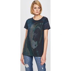 Medicine - Top Pink Floyd. Niebieskie topy damskie MEDICINE, s, z nadrukiem, z bawełny, casualowe, z okrągłym kołnierzem. W wyprzedaży za 29,90 zł.