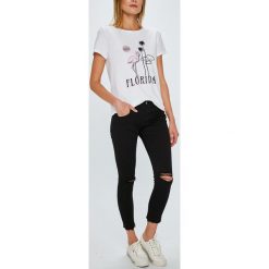Answear - Jeansy. Różowe jeansy damskie skinny marki ANSWEAR, s, z elastanu. W wyprzedaży za 79,90 zł.