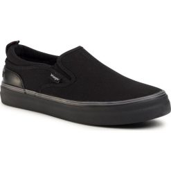 Tenisówki WRANGLER - Epic Slip On S WM01022S Black 062. Czarne półbuty męskie Wrangler, na co dzień, bez wzorów, z gumy, bez zapięcia. W wyprzedaży za 169,00 zł.