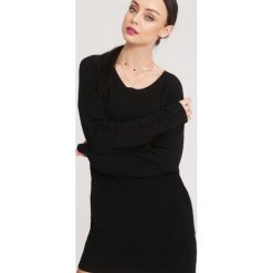 Czarny Sweter Nonchalance. Czarne bez kategorii other, na zimę, xl, casualowe. Za 64,99 zł.