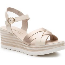 Sandały LASOCKI - 2148-04 Beige. Brązowe klapki damskie Lasocki, bez wzorów, ze skóry, bez obcasa, na obcasie. Za 149,99 zł.
