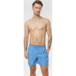 Jasnoniebieskie Szorty Corderindas. Niebieskie spodenki i szorty męskie Born2be, xl, bez wzorów. W wyprzedaży za 39,99 zł.