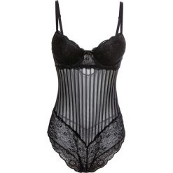 Body bonprix czarny. Czarne body damskie bonprix, w koronkowe wzory, z koronki. Za 69,99 zł.
